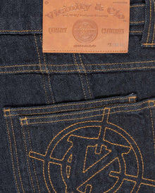 V-LOGO RAW JORTS