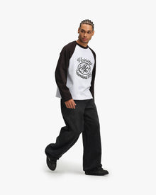 INTERNATIONAL LONGSLEEVE BLACK/WHITE