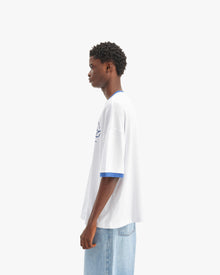 SIGNATURE TEE WHITE/BLUE