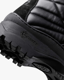 VENTURE HI "TRIPLE BLACK"