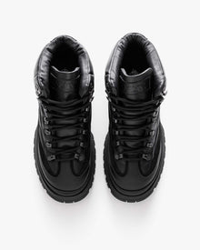 VENTURE HI "TRIPLE BLACK"