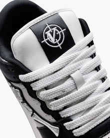 AKIMBO LOWS "BLACK & WHITE"